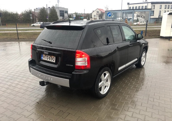 Jeep Compass cena 27900 przebieg: 186000, rok produkcji 2008 z Białystok małe 79